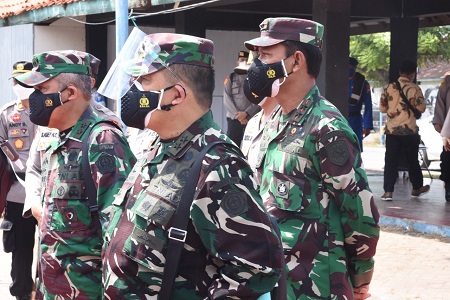 Panglima TNI Kembali Pantau Serbuan Vaksinasi di Bangkalan 